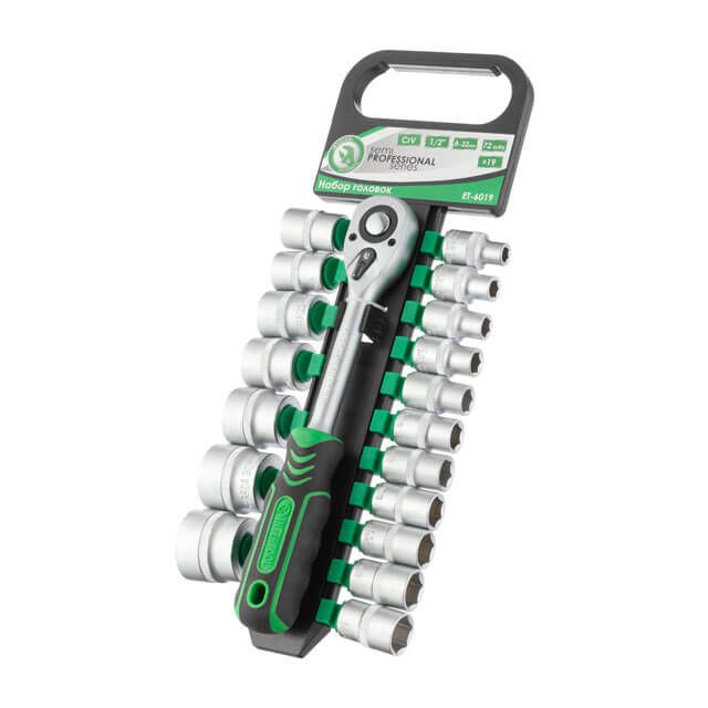 Набір головок з тріскачковою1/2" 19 од INTERTOOL ET- 6019